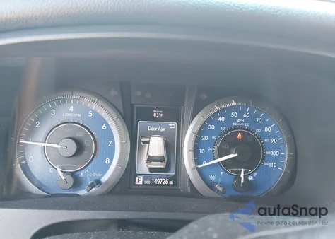 2015 Toyota Sienna Xle 8 Passenger z USA, uszkodzony, nr VIN 5TDYK3DC2FS689838